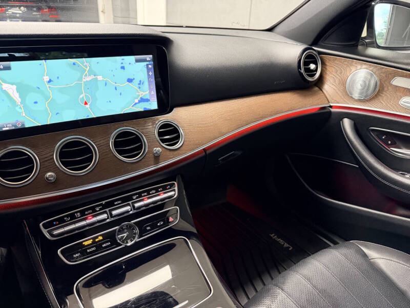 2017 Mercedes-Benz E-Class E 300 4MATIC