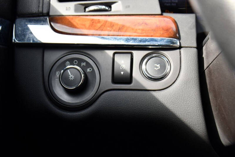 2016 Lincoln MKS