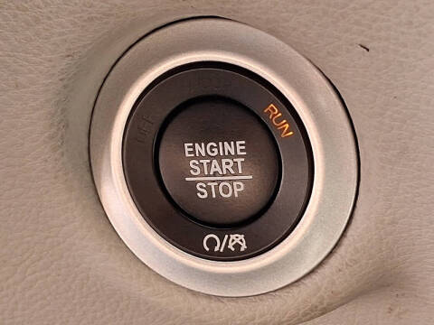 2024 Chrysler Pacifica Plug-In Hybrid Select