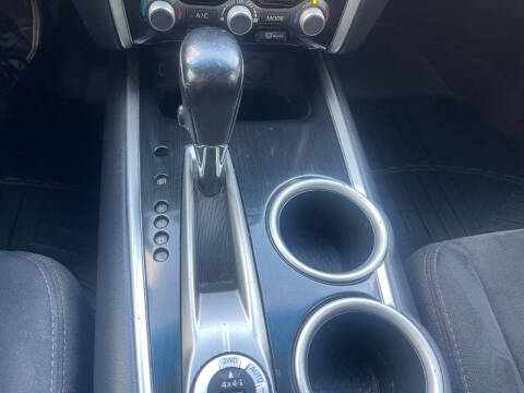 2015 Nissan Pathfinder SV