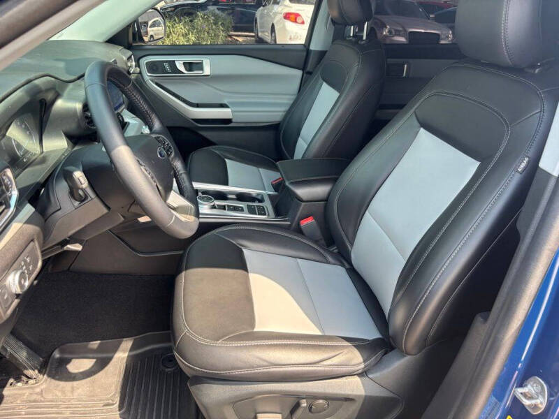 2022 Ford Explorer XLT