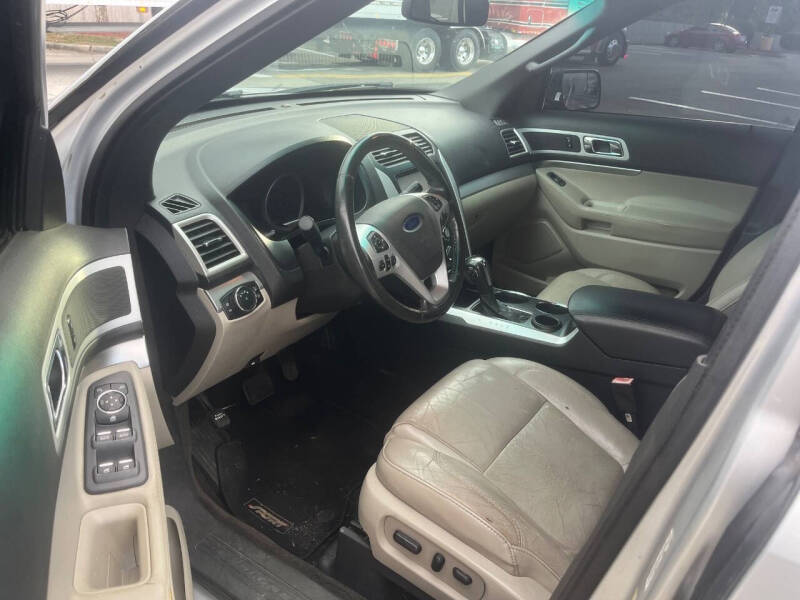 2013 Ford Explorer XLT