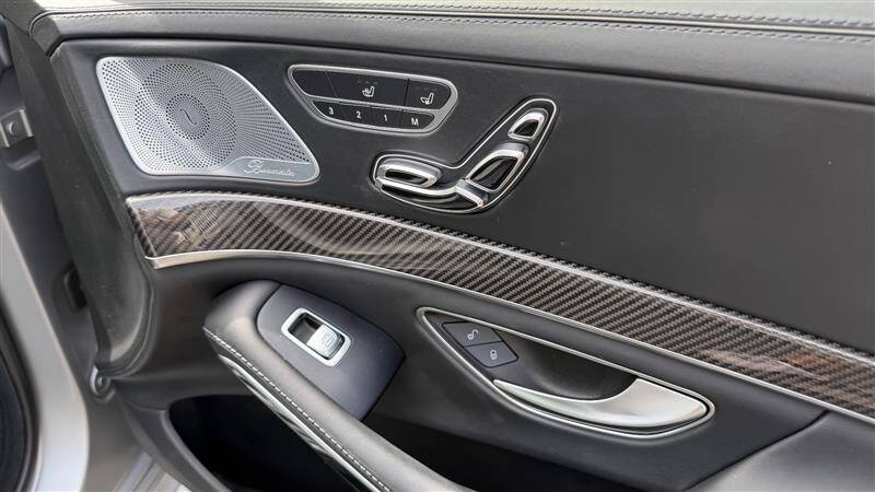 2016 Mercedes-Benz S-Class AMG S 63