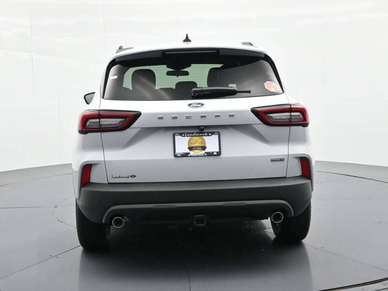 2026 Ford Escape Hybrid ST-Line Select