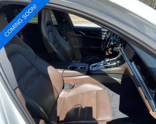 2017 Porsche Panamera 4S