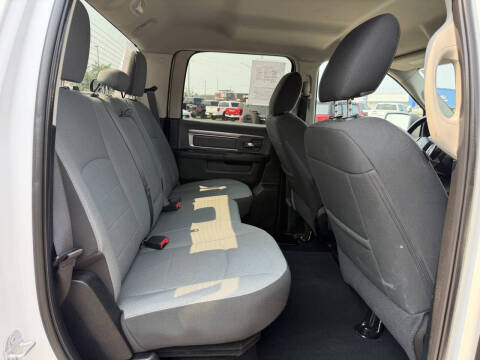 2022 RAM 1500 Classic SLT