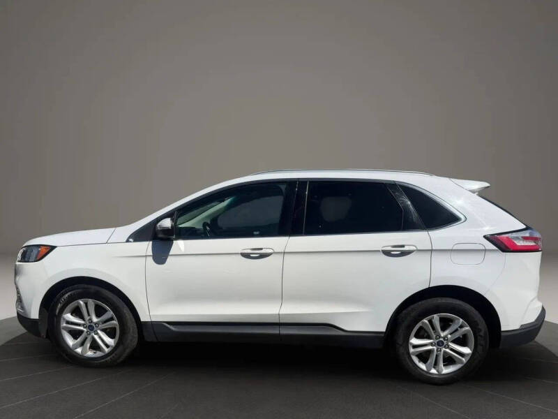 2020 Ford Edge