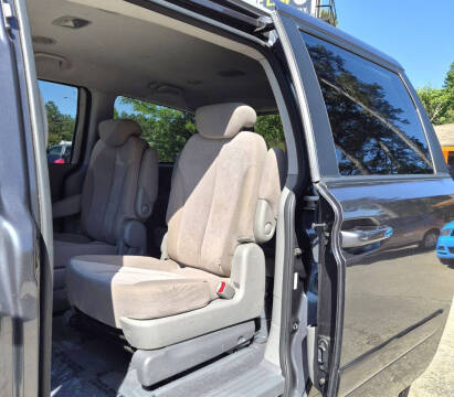2014 Kia Sedona LX