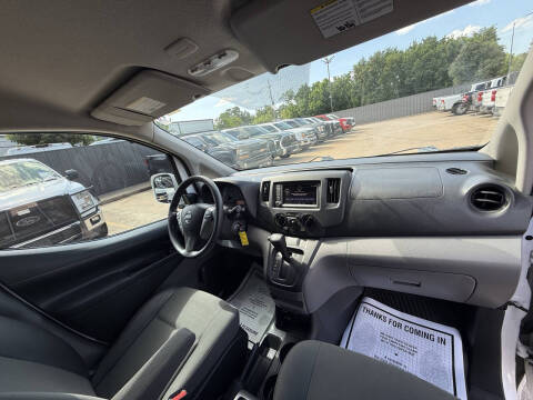 2021 Nissan NV200 S