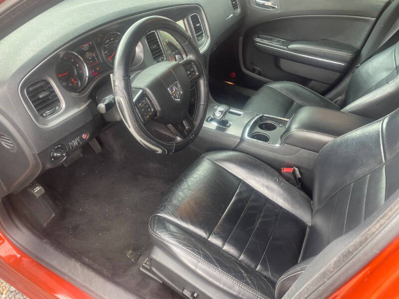 2013 Dodge Charger SXT