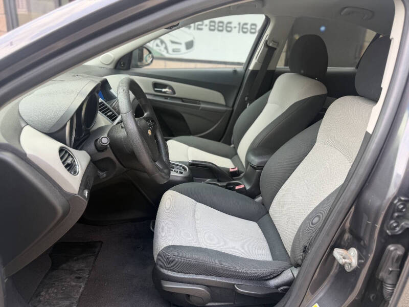 2011 Chevrolet Cruze LS