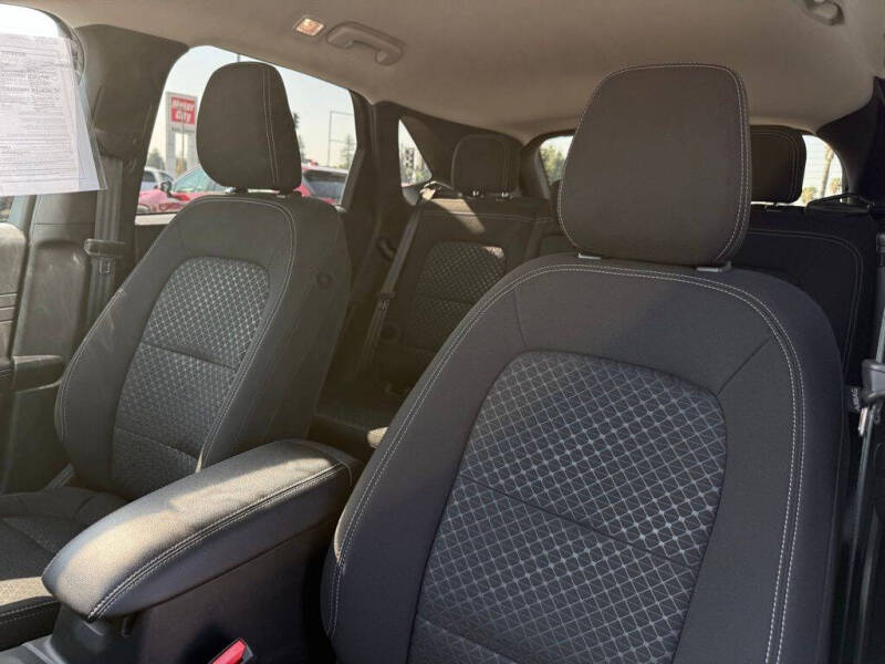 2024 Ford Escape Active