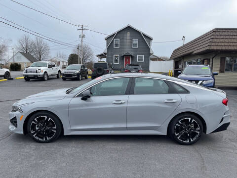 2021 Kia K5 for sale at MAGNUM MOTORS in Reedsville PA