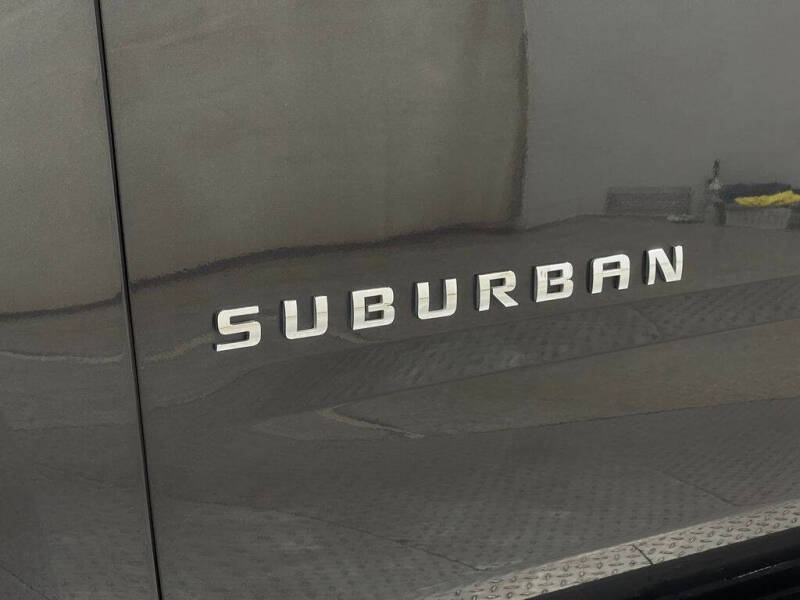 2017 Chevrolet Suburban LT