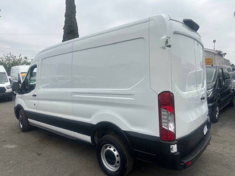 2023 Ford Transit 250