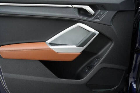 2025 Audi Q3 quattro S line Premium 45 TFSI