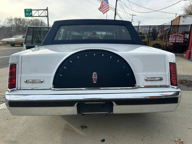 1986 Lincoln Town Car