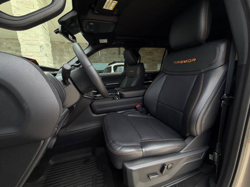 2026 Ford Expedition Tremor