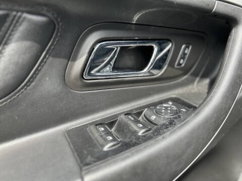 2014 Ford Taurus SEL