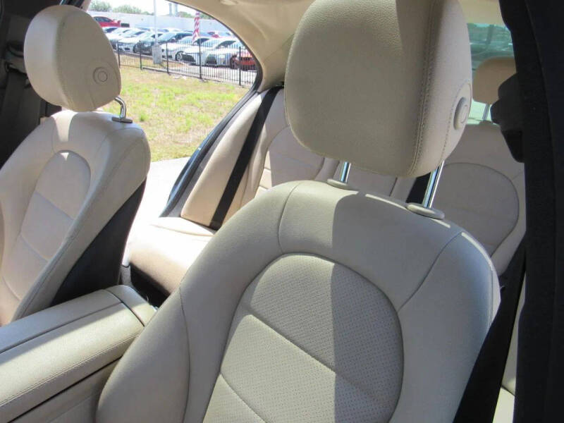 2017 Mercedes-Benz C-Class