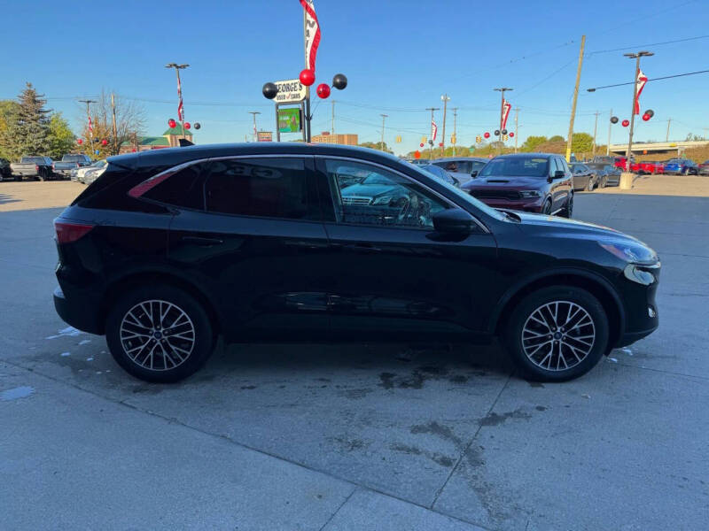 2022 Ford Escape Plug-In Hybrid SE