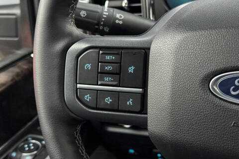 2025 Ford F-450 Super Duty Lariat