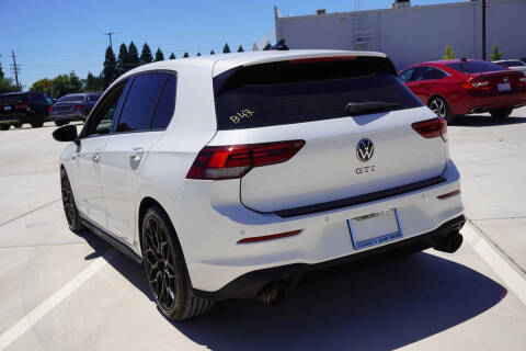 2025 Volkswagen Golf GTI S