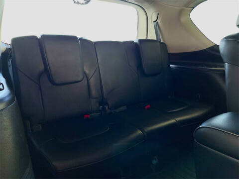 2022 Infiniti QX80 Luxe