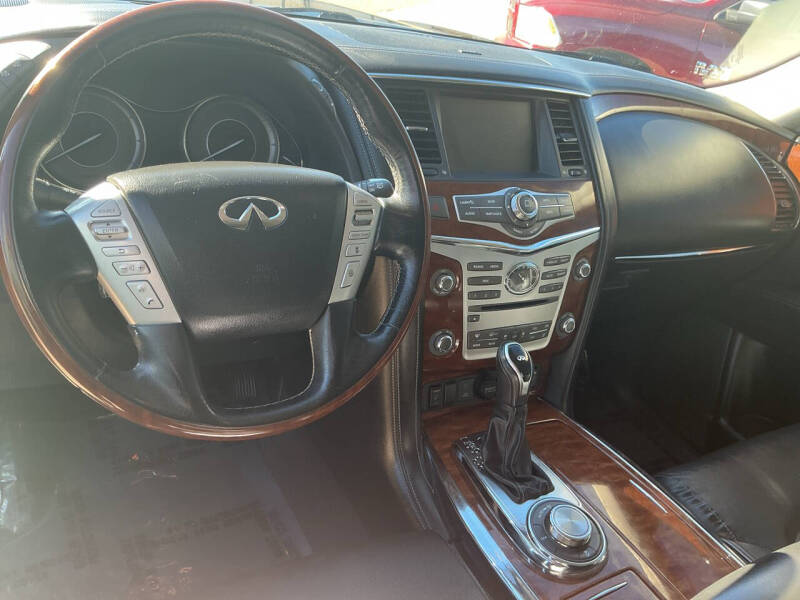 2019 Infiniti QX80 Luxe