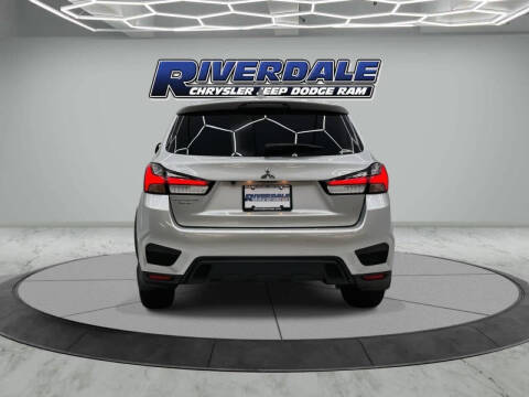 2024 Mitsubishi Outlander Sport ES