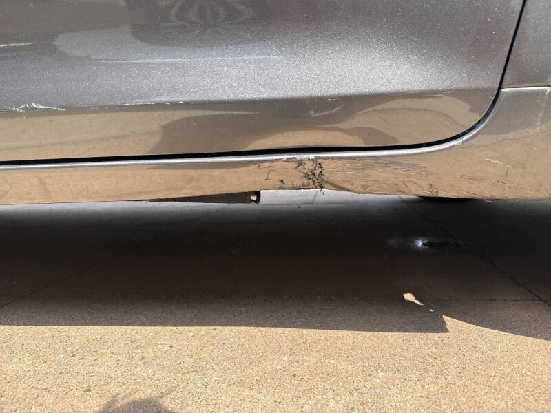 2012 Toyota Sienna XLE 7-Passenger Auto Access Seat