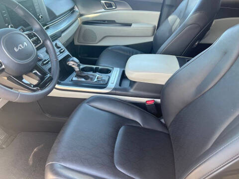 2024 Kia Carnival