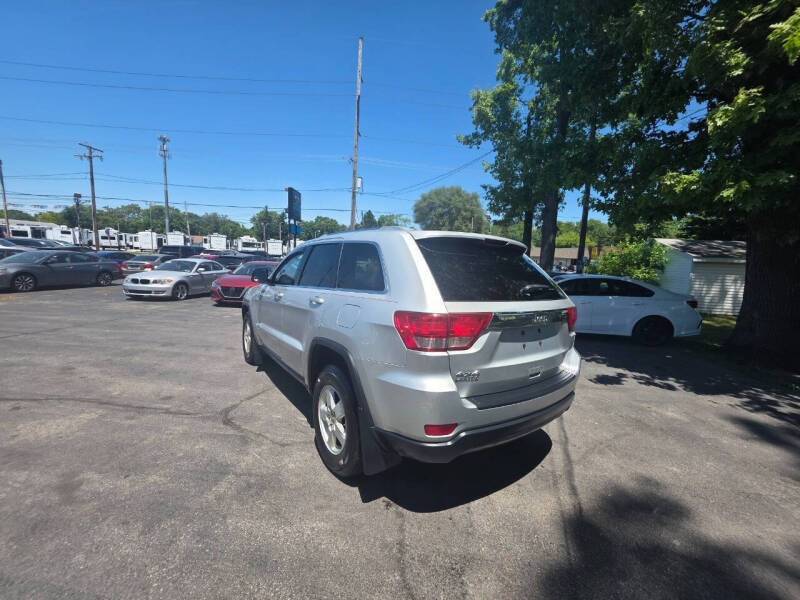 2012 Jeep Grand Cherokee Laredo