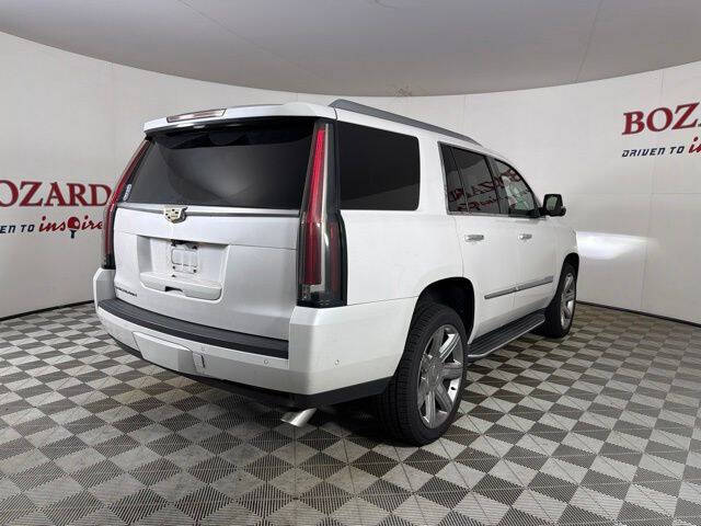 2019 Cadillac Escalade Luxury