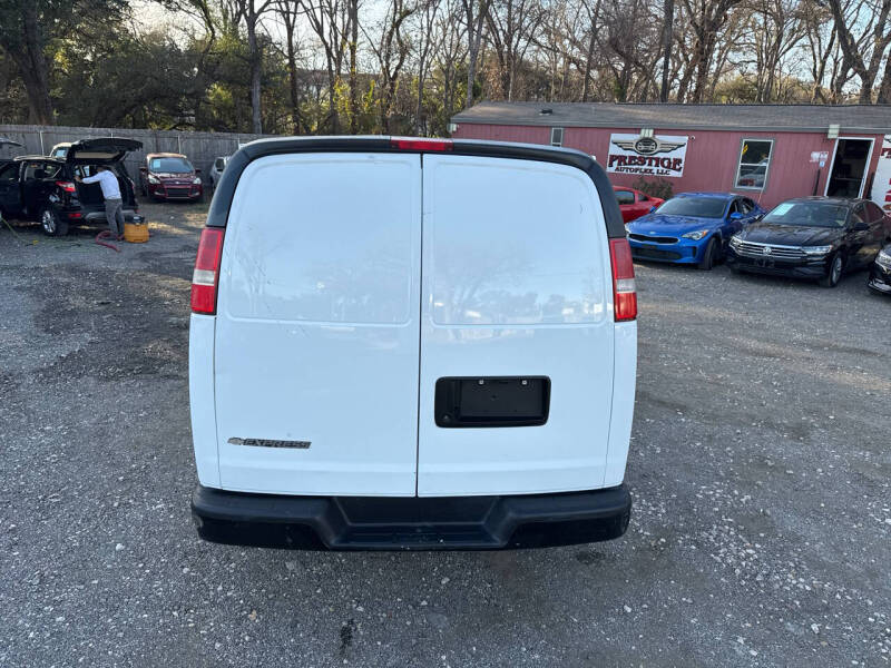 2017 Chevrolet Express 2500