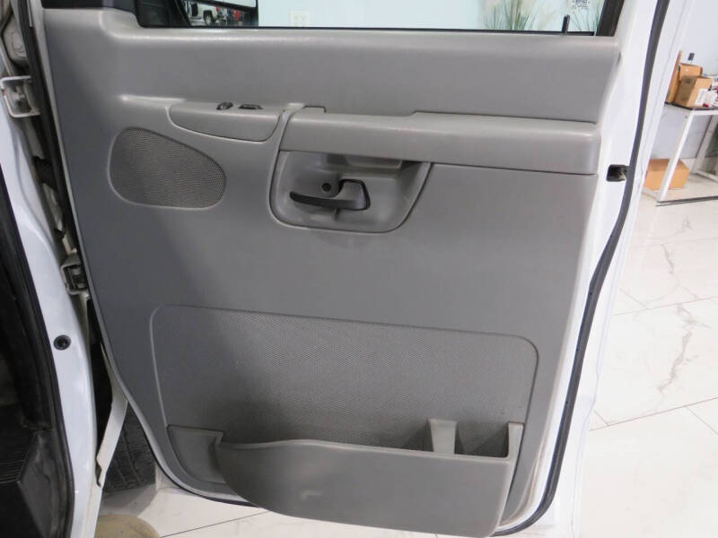 2007 Ford E-Series E-250