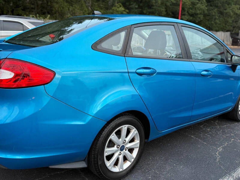2012 Ford Fiesta SE
