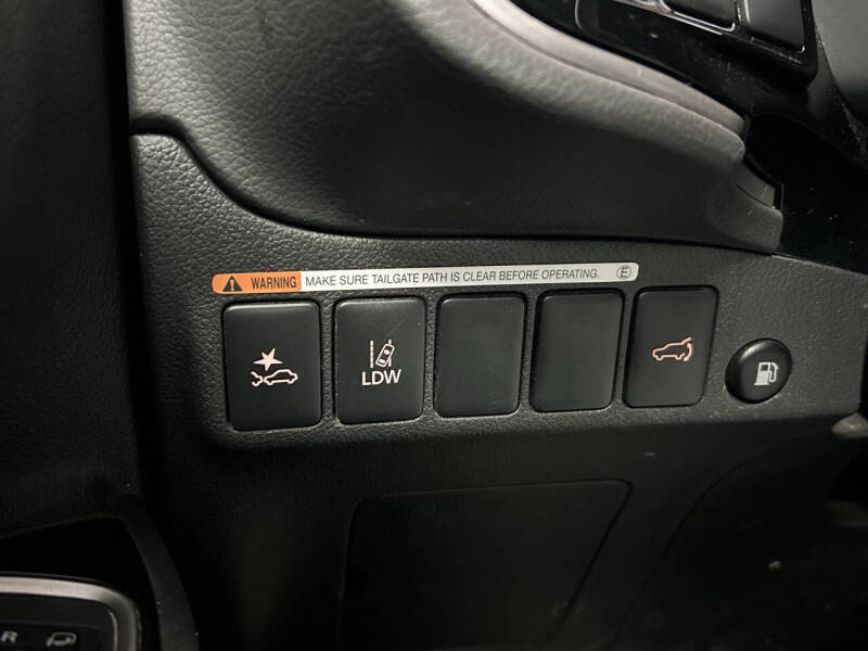 2020 Mitsubishi Outlander PHEV SEL