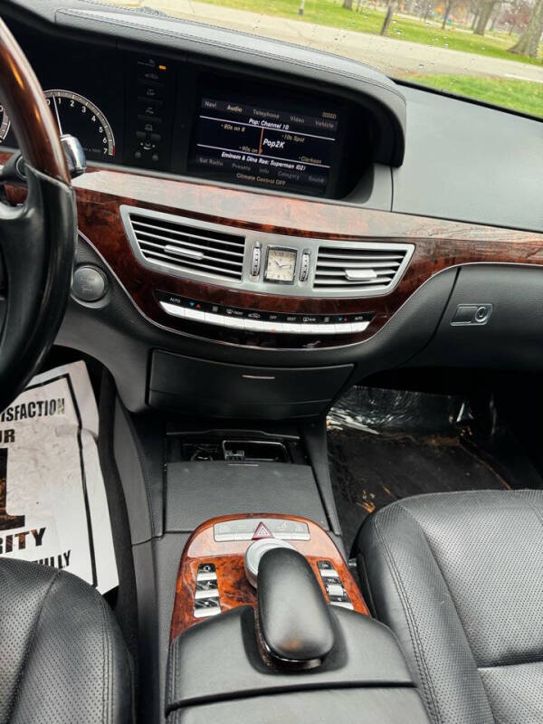 2007 Mercedes-Benz S-Class S 550