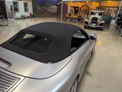 2004 Porsche 911 Carrera 4S