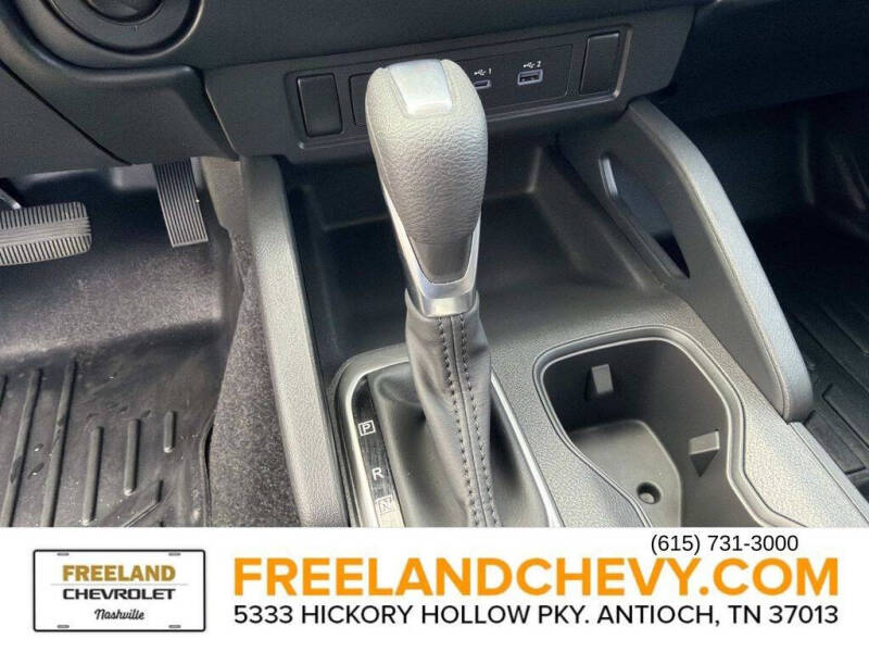 2022 Nissan Frontier S