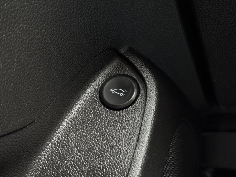 2017 Chevrolet Cruze LS Auto