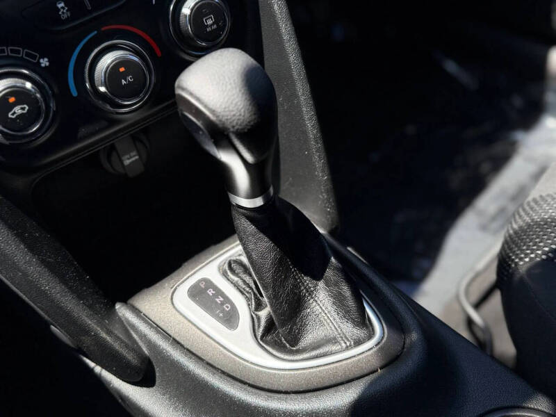 2016 Dodge Dart SE