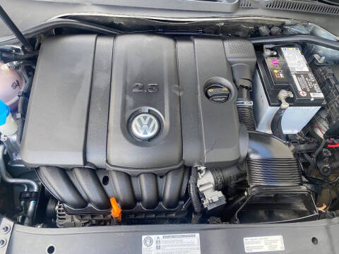 2012 Volkswagen Jetta SportWagen S PZEV
