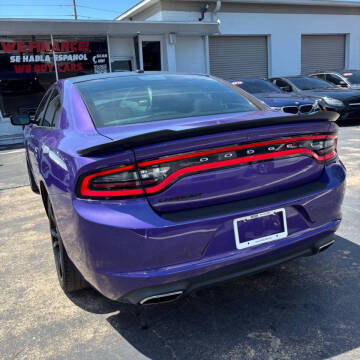 2018 Dodge Charger SXT