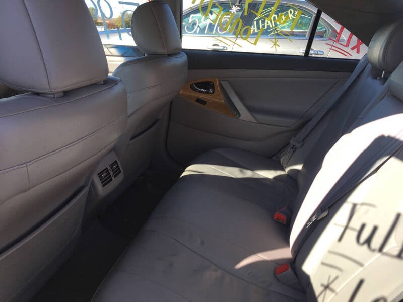 2007 Toyota Camry XLE photo 7