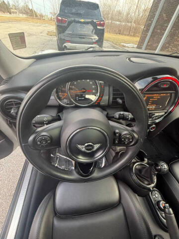2016 MINI Hardtop 4 Door Cooper