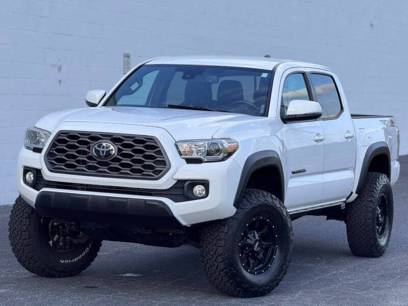 2021 Toyota Tacoma TRD Off Road's photo