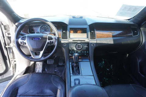2017 Ford Taurus Limited