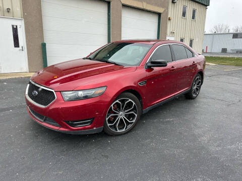 2013 Ford Taurus for sale at Titan Motors LLC in Plainfield IL